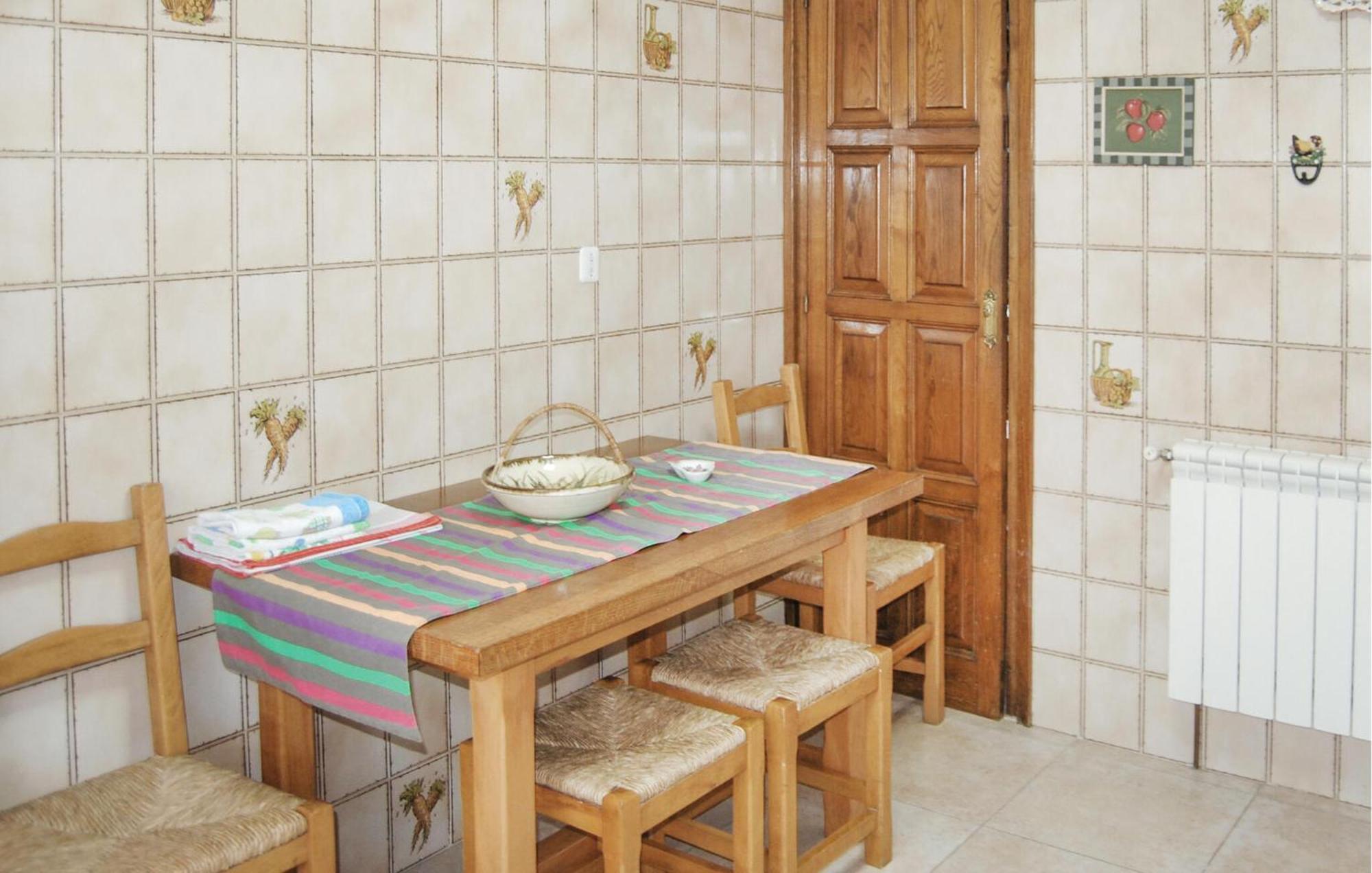 Gorgeous Home In Pilona With Kitchen La Pinera Kültér fotó